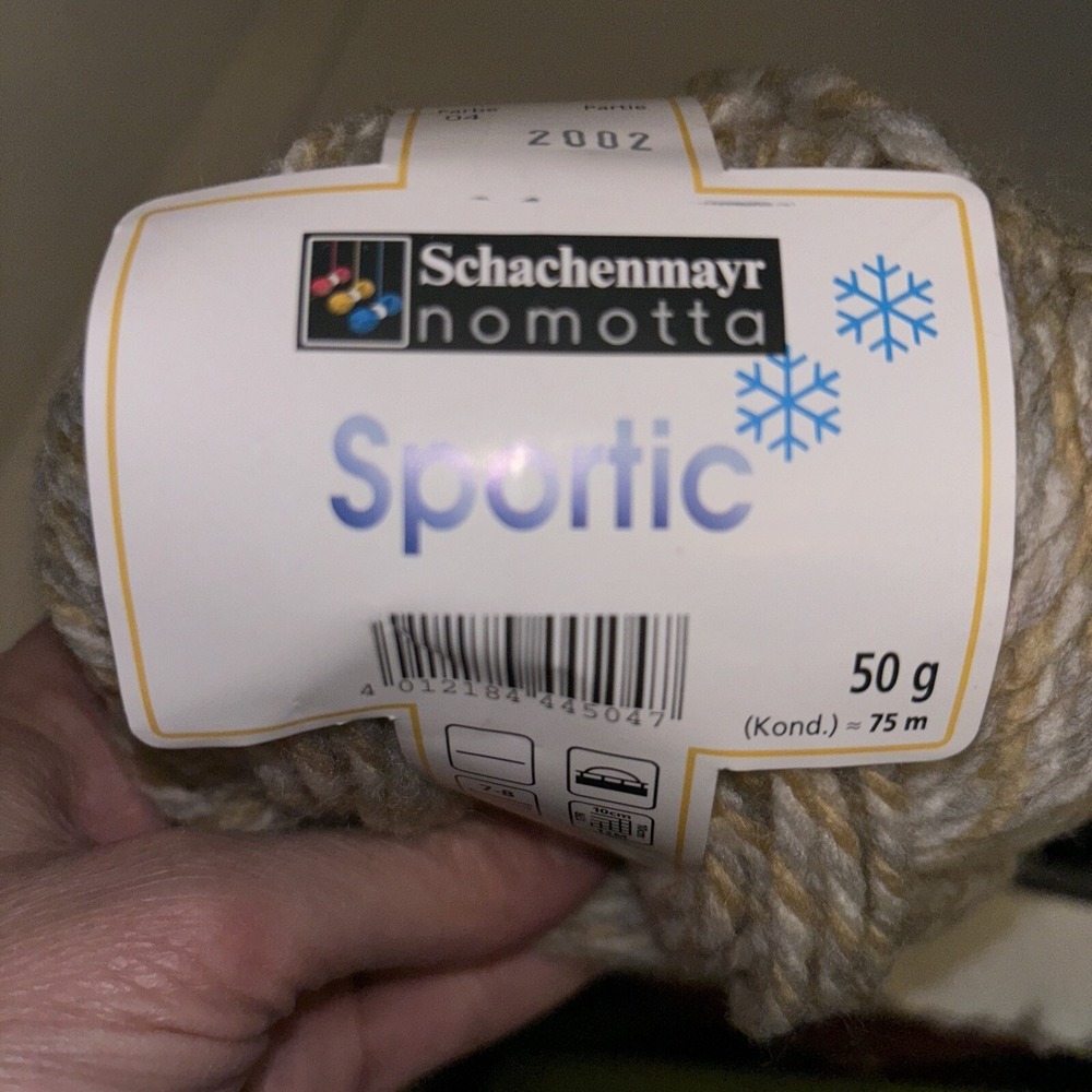Schachenmayr Sportic Yarn 50g/80m‎ Beige/tan Acrylic/Wool Romania